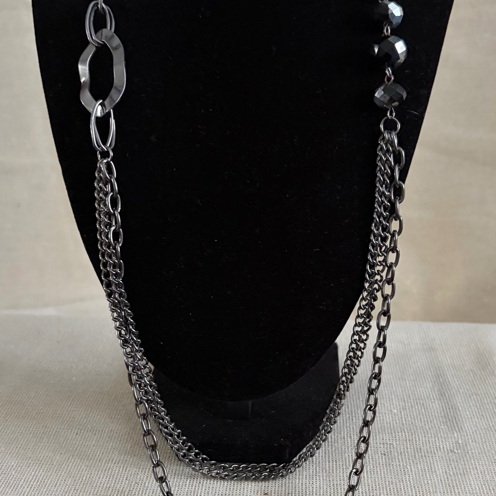 Elegant Black Chain Necklace